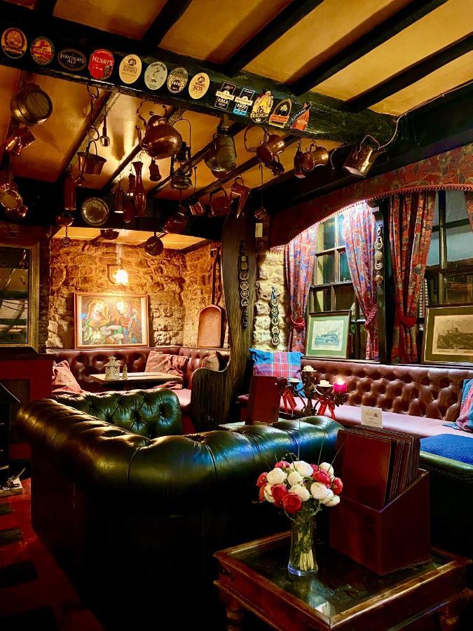 The Dusthole Hotel Shepton Mallet Bagian luar foto