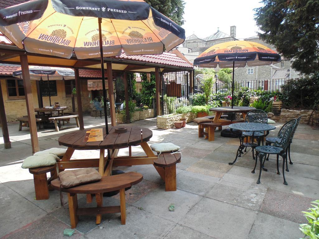 The Dusthole Hotel Shepton Mallet Bagian luar foto
