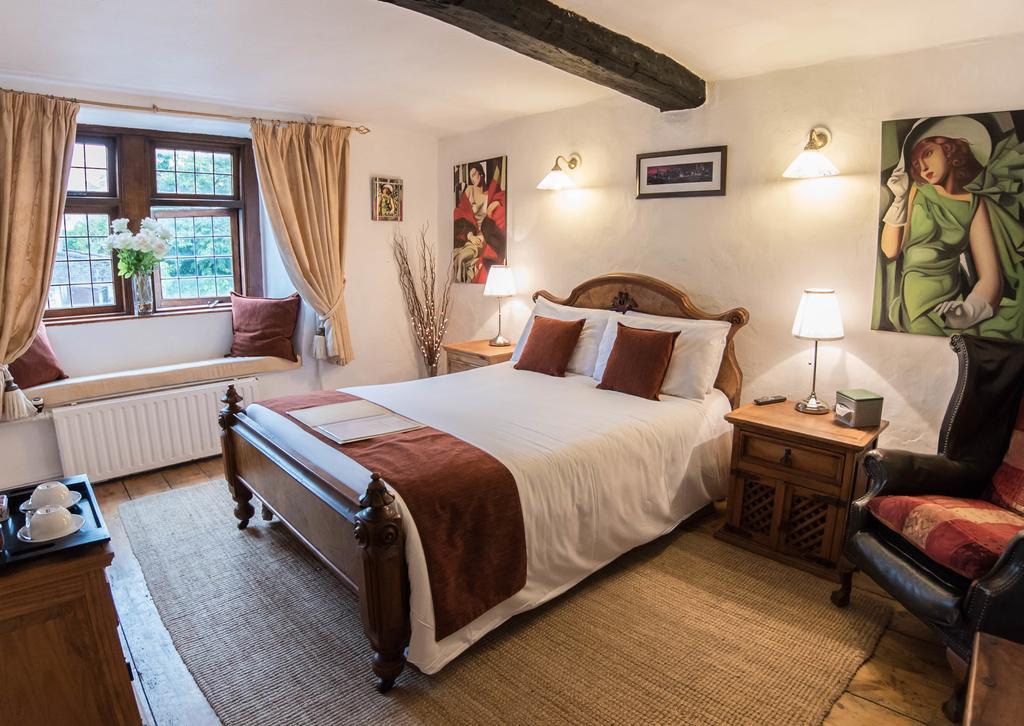 The Dusthole Hotel Shepton Mallet Bagian luar foto