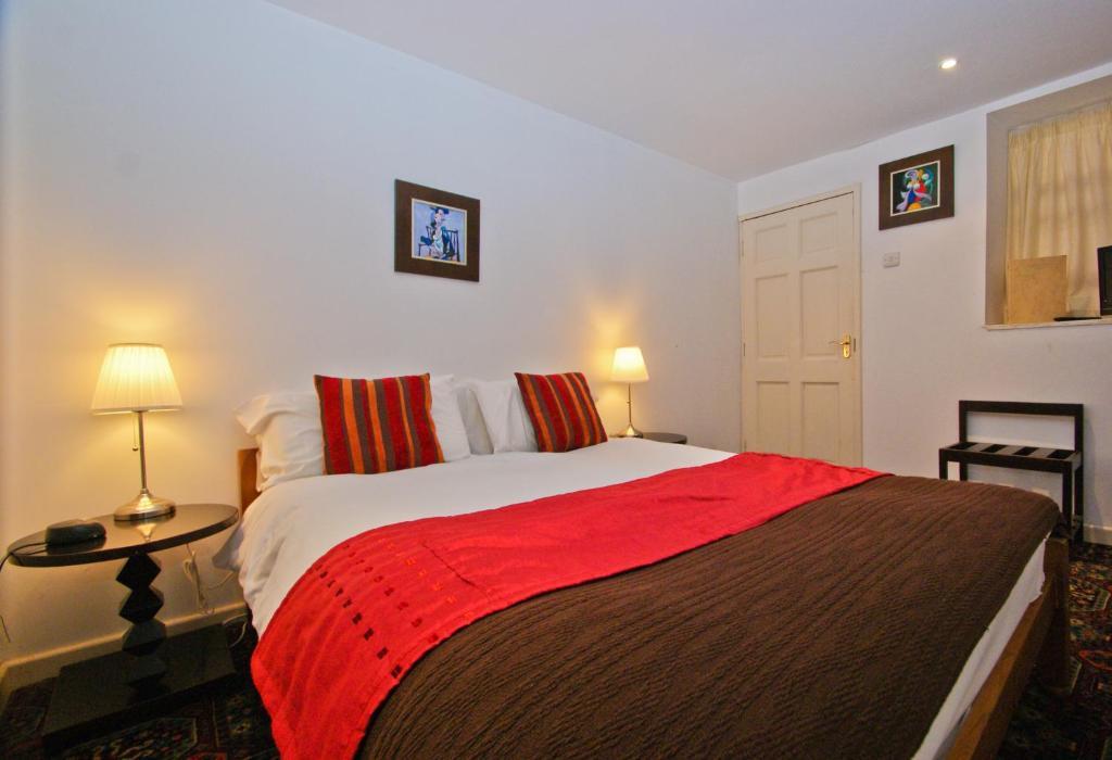 The Dusthole Hotel Shepton Mallet Ruang foto
