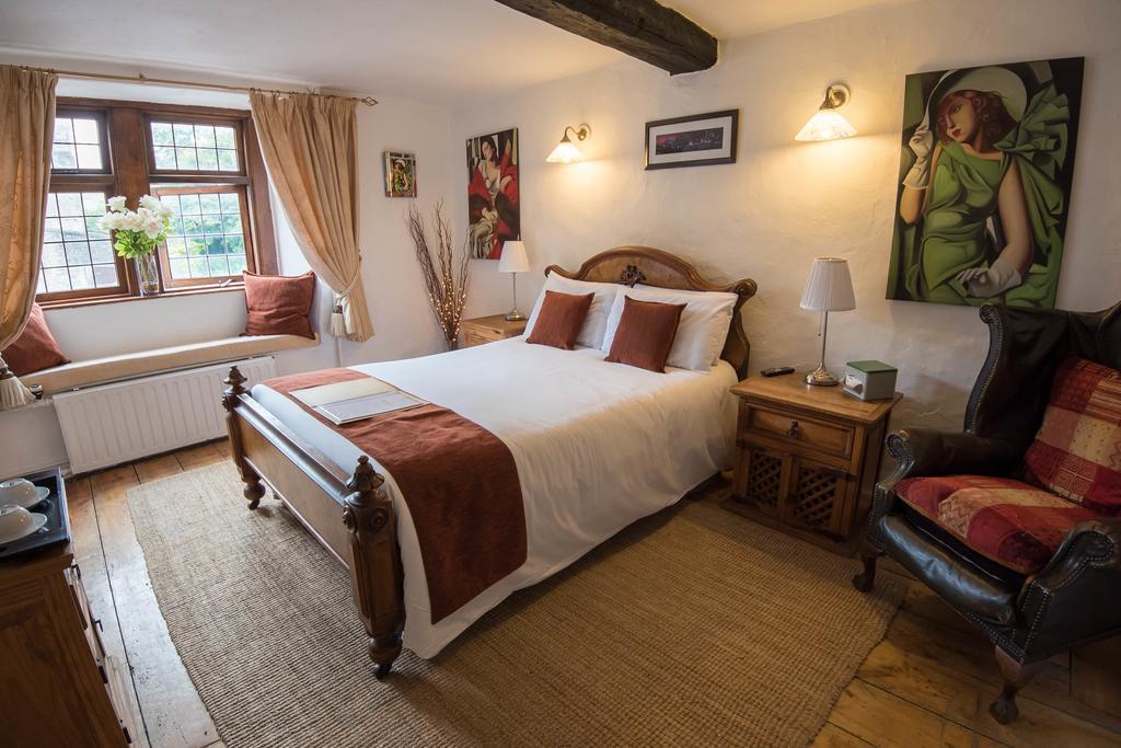The Dusthole Hotel Shepton Mallet Bagian luar foto