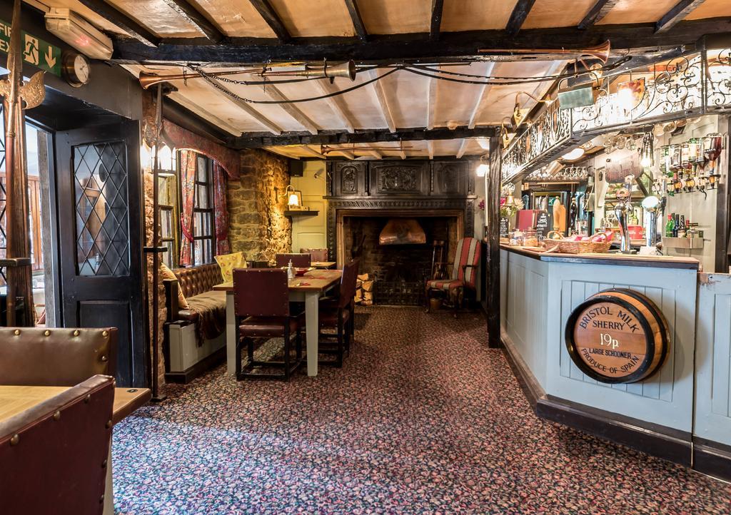 The Dusthole Hotel Shepton Mallet Bagian luar foto