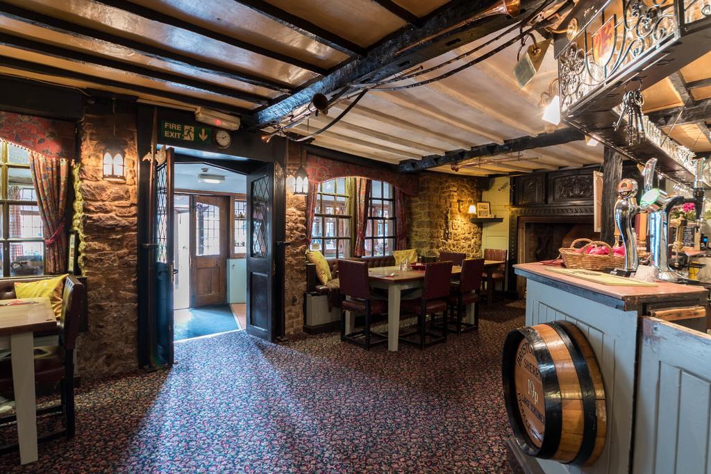 The Dusthole Hotel Shepton Mallet Bagian luar foto